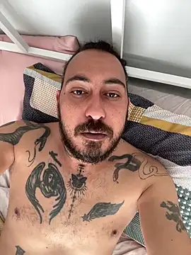 Snapshot of sikergecer3435 chatting on February 3, 10:31 am sikergecer3435 online show from February 3, 10:31 am