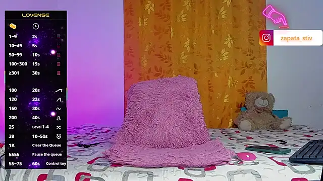 estiben 05 online show from March 4, 5:45 pm