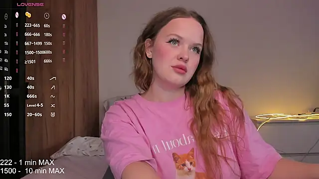 HANNA MONTANAS online show from October 3, 1:30 pm