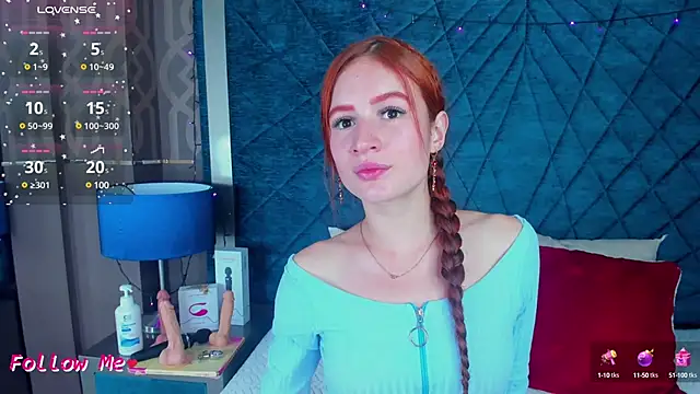 Snapshot of AdelaineBest chatting on January 17, 1:35 pm AdelaineBest online show from January 17, 1:35 pm