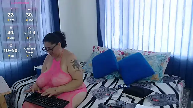 Snapshot of bubis_laru53 chatting on January 10, 6:49 pm bubis laru53 online show from January 10, 6:49 pm