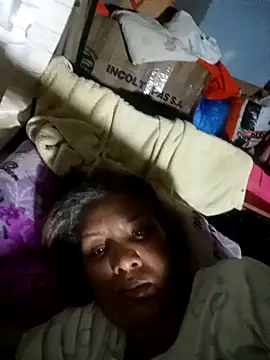 Snapshot of Surreyaa chatting on October 3, 3:03 am Surreyaa online show from October 3, 3:03 am