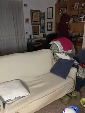 Snapshot of Kamaleonix chatting on March 22, 7:09 pm Kamaleonix online show from March 22, 7:09 pm