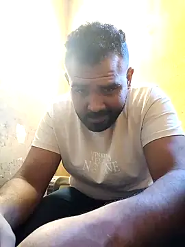 Snapshot of ListedLoin chatting on January 11, 1:53 pm ListedLoin online show from January 11, 1:53 pm