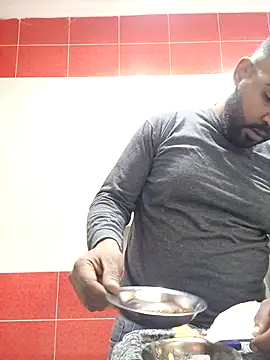 Snapshot of ListedLoin chatting on February 22, 11:13 am ListedLoin online show from February 22, 11:13 am