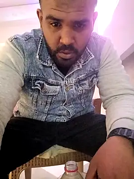 Snapshot of ListedLoin chatting on March 22, 2:03 pm ListedLoin online show from March 22, 2:03 pm