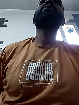 ListedLoin online show from November 19, 10:37 am