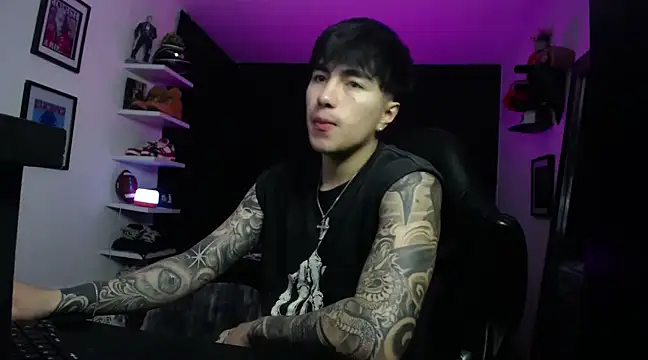 Snapshot of jung_dragon chatting on March 10, 7:10 am jung dragon online show from March 10, 7:10 am