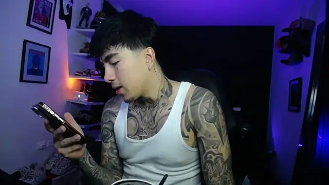 Snapshot of jung_dragon chatting on November 4, 7:29 am jung dragon online show from November 4, 7:29 am