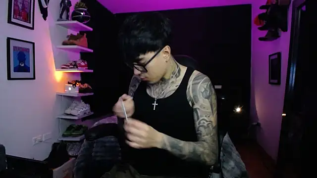 Snapshot of jung_dragon chatting on November 24, 3:28 am jung dragon online show from November 24, 3:28 am