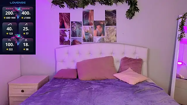 JessicaCartier online show from December 25, 4:54 am