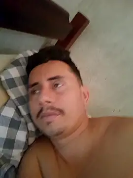 luissilva0071 online show from November 24, 12:38 pm