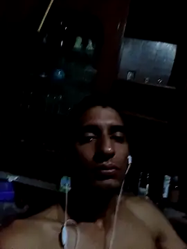 Snapshot of Pablunt-rap chatting on December 3, 12:40 am Pablunt-rap online show from December 3, 12:40 am