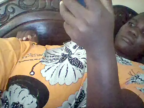 missarpie online show from April 21, 6:09 am