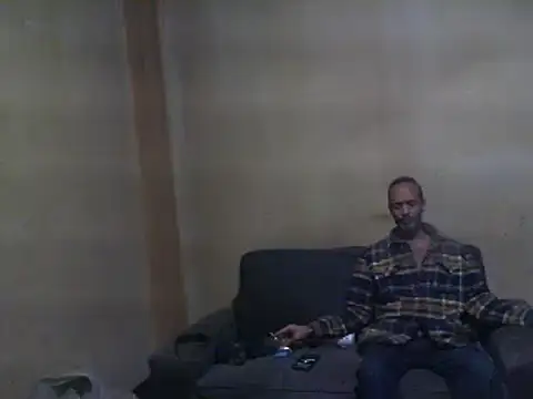 Snapshot of tomeliviathan chatting on February 3, 4:46 am tomeliviathan online show from February 3, 4:46 am