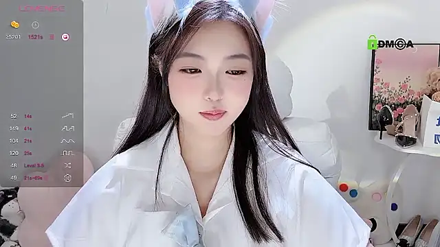 Snapshot of Ubela_7 chatting on December 3, 8:50 pm Ubela 7 online show from December 3, 8:50 pm