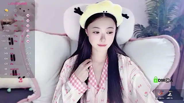 Snapshot of Ubela_7 chatting on October 3, 4:15 pm Ubela 7 online show from October 3, 4:15 pm