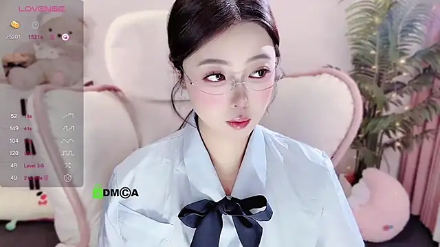 Snapshot of Ubela_7 chatting on October 5, 3:32 pm Ubela 7 online show from October 5, 3:32 pm