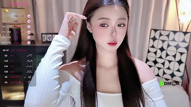 Snapshot of Ubela_7 chatting on December 19, 3:30 pm Ubela 7 online show from December 19, 3:30 pm