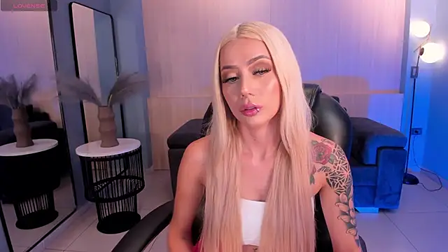 HannaConnor  online show from February 27, 7:58 pm