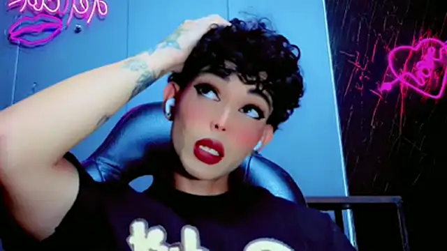 Marian LV online show from November 21, 2:05 pm