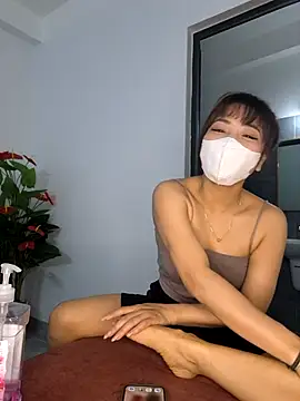 Snapshot of Dawn_hope chatting on February 13, 2:40 am Dawn hope online show from February 13, 2:40 am