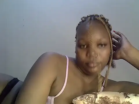 Pretty-sassy online show from February 15, 4:34 pm