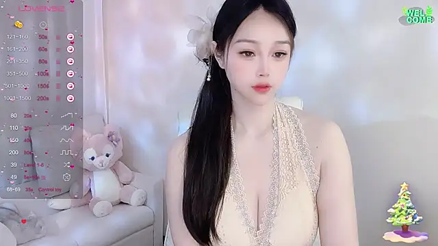 Snapshot of Kiss-18 chatting on December 8, 1:46 am Kiss-18 online show from December 8, 1:46 am