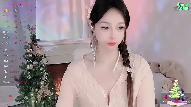 Snapshot of Kiss-18 chatting on December 13, 1:22 pm Kiss-18 online show from December 13, 1:22 pm