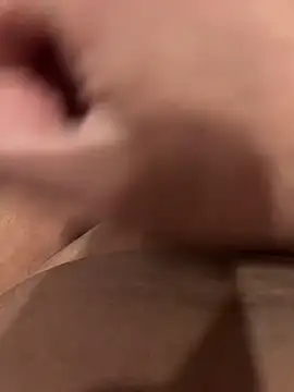 Snapshot of Teloficco chatting on November 12, 12:33 am Teloficco online show from November 12, 12:33 am