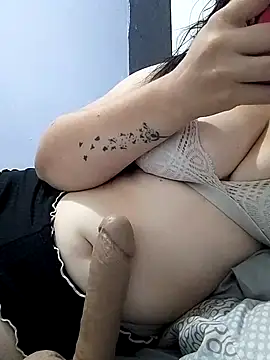 Snapshot of carol_m0 chatting on December 7, 1:07 pm carol m0 online show from December 7, 1:07 pm