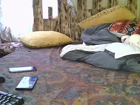 NATASHA LUCKY online show from March 8, 1:57 pm