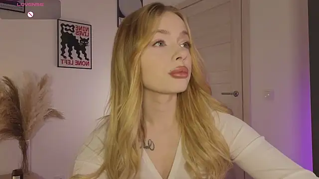  MayShy  online show from March 19, 2:35 pm