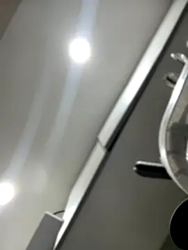 Snapshot of Salome_golvert chatting on November 12, 9:14 pm Salome golvert online show from November 12, 9:14 pm