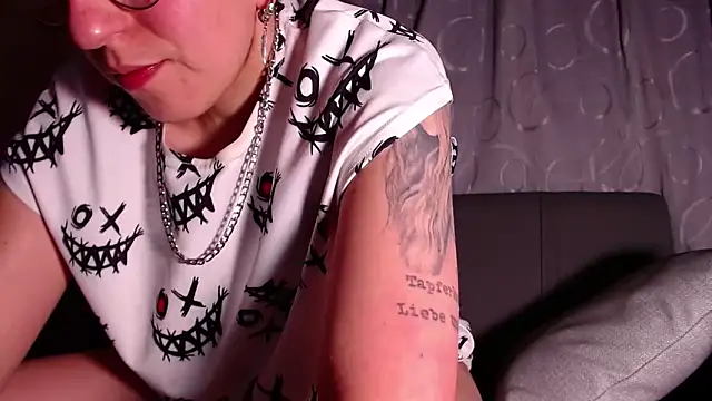 Snapshot of Sexyboy_666 chatting on November 27, 12:29 pm Sexyboy 666 online show from November 27, 12:29 pm