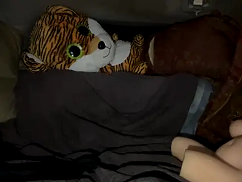 SlimeCrownzOut5 online show from November 17, 4:18 am