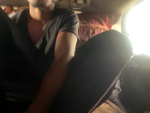 SlimeCrownzOut5 online show from December 5, 3:09 pm