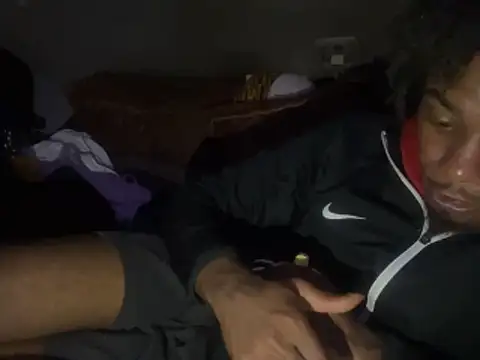 SlimeCrownzOut5 online show from February 3, 1:26 am