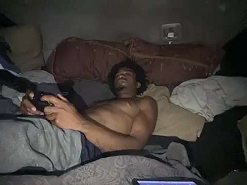 SlimeCrownzOut5 online show from March 2, 7:15 am