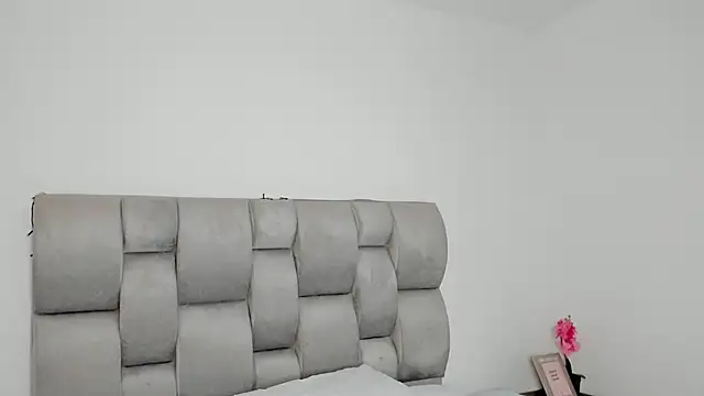 Snapshot of Susan-Sweet-7 chatting on February 6, 7:40 pm Susan-Sweet-7 online show from February 6, 7:40 pm