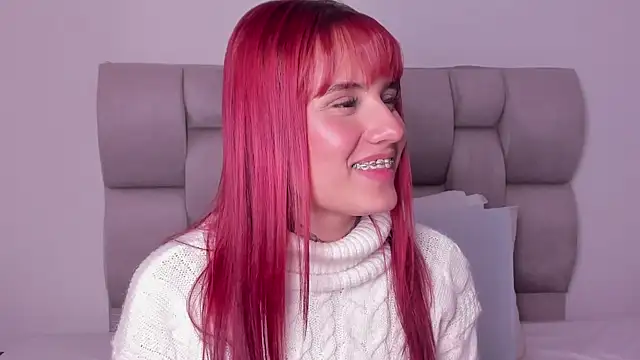 Snapshot of Susan-Sweet-7 chatting on February 12, 2:14 am Susan-Sweet-7 online show from February 12, 2:14 am