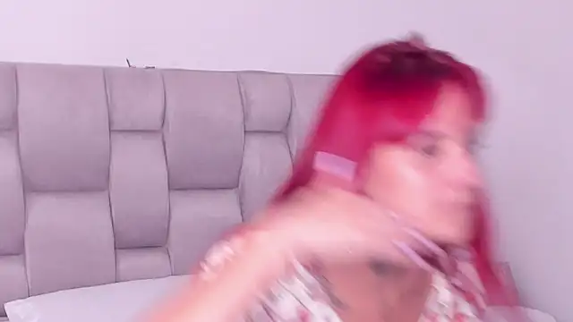 Snapshot of Susan-Sweet-7 chatting on February 24, 8:03 pm Susan-Sweet-7 online show from February 24, 8:03 pm