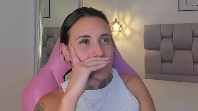 Snapshot of Susan-Sweet-7 chatting on September 30, 8:25 pm Susan-Sweet-7 online show from September 30, 8:25 pm