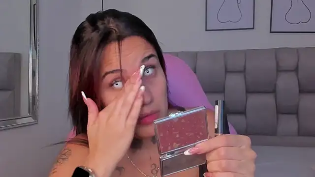 Snapshot of Susan-Sweet-7 chatting on October 20, 8:09 pm Susan-Sweet-7 online show from October 20, 8:09 pm