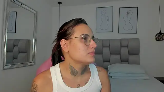 Snapshot of Susan-Sweet-7 chatting on November 7, 7:47 pm Susan-Sweet-7 online show from November 7, 7:47 pm