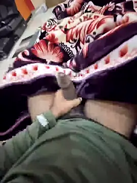 Snapshot of abhaypky chatting on December 19, 2:56 am abhaypky online show from December 19, 2:56 am