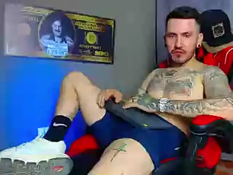 smoker445 online show from March 2, 12:42 am