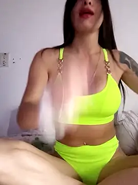 Snapshot of Chicavixy chatting on November 11, 1:22 pm Chicavixy online show from November 11, 1:22 pm