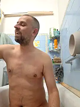 Snapshot of Huncutkuki chatting on February 17, 4:59 pm Huncutkuki online show from February 17, 4:59 pm