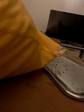 Snapshot of Armou90 chatting on December 19, 11:23 pm Armou90 online show from December 19, 11:23 pm